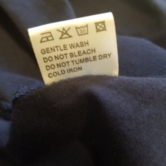 Guberry Mock Neck Keyhole Sleeveless Midi Dress - Picture 5 of 7